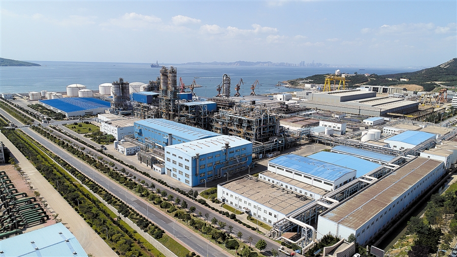 發(fā)力產(chǎn)業(yè)鏈下游，大連精細(xì)化工活力涌流